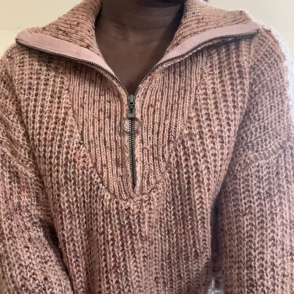 V ery Berry Sweater - Picture 2 of 3